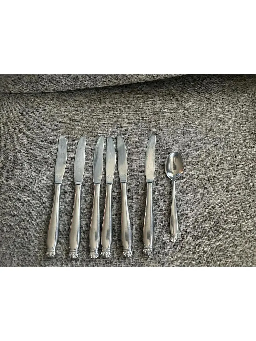 Empress Stainless Steel Flatware 6 Knives 1 Spoon